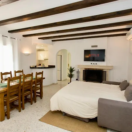 The Alou 1 - Jacuzzi - Bbq - Garden - Pool Villa